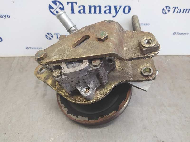 Recambio de bomba direccion para nissan trade 100 3.0 turbodiesel referencia OEM IAM BD30D  