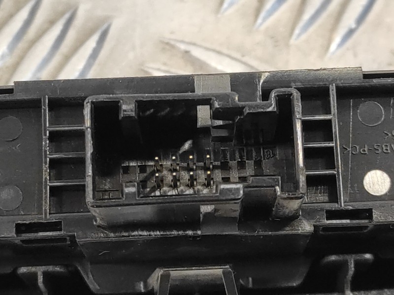 Recambio de warning para peugeot 308 1.6 16v referencia OEM IAM 9659417177  