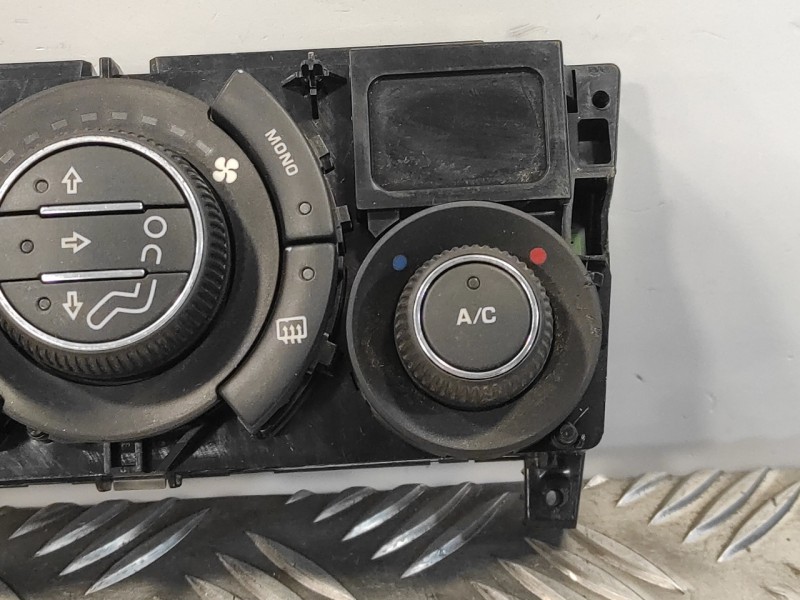 Recambio de mando calefaccion / aire acondicionado para peugeot 308 1.6 16v referencia OEM IAM 96850724XT  69900002