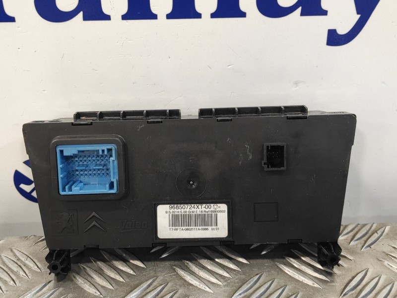 Recambio de mando calefaccion / aire acondicionado para peugeot 308 1.6 16v referencia OEM IAM 96850724XT  69900002