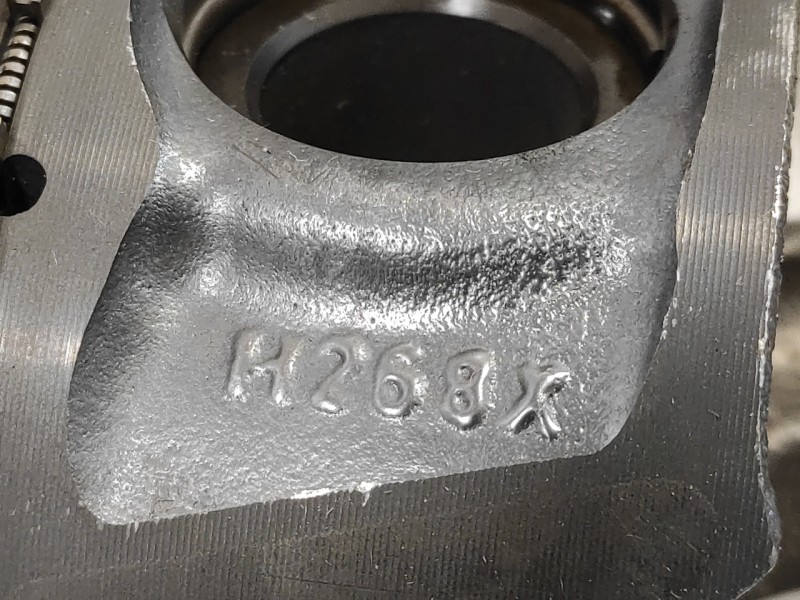 Recambio de piston para land rover discovery 2.7 td v6 cat referencia OEM IAM H268X  276DT