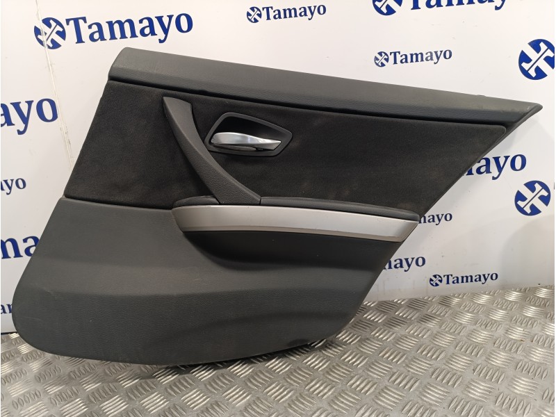Recambio de guarnecido puerta trasera derecha para bmw serie 3 berlina (e90) 318d referencia OEM IAM 19000HT0000  