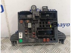 Recambio de caja reles / fusibles para opel insignia sports tourer referencia OEM IAM 544949969  1327731801
