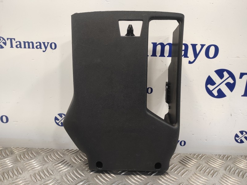 Recambio de moldura para peugeot 308 1.6 blue-hdi fap referencia OEM IAM 9677807477  