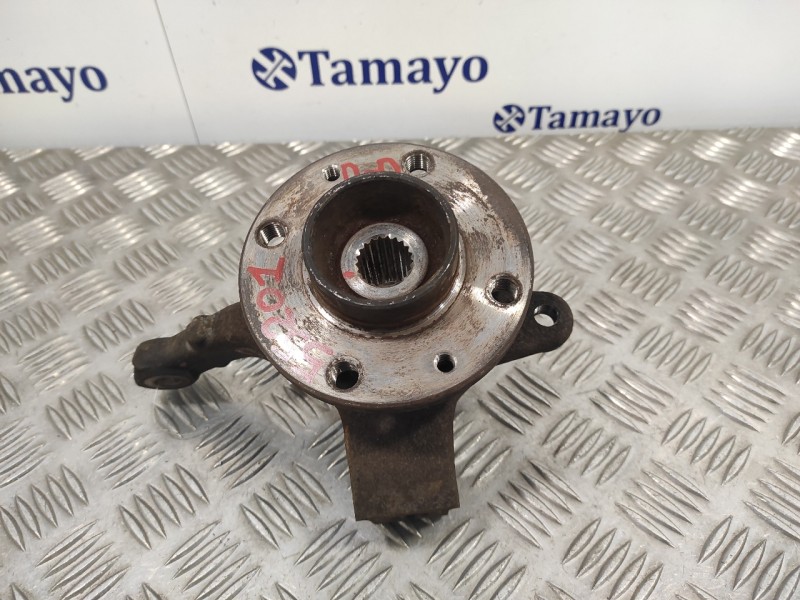 Recambio de mangueta delantera derecha para dacia sandero 1.2 16v cat referencia OEM IAM   