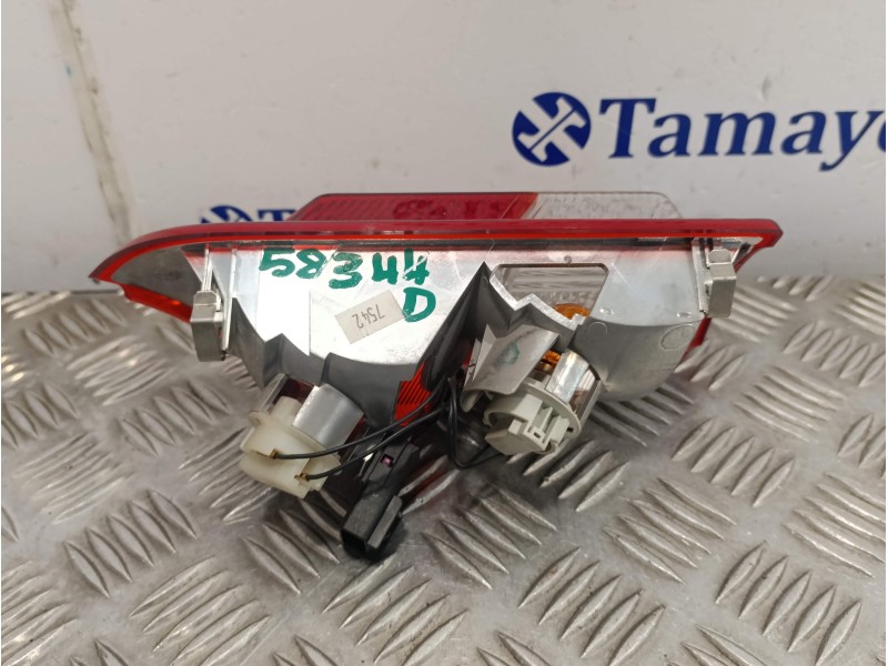 Recambio de piloto trasero derecho interior para opel insignia sports tourer referencia OEM IAM 13226855  