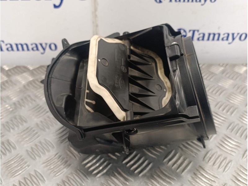 Recambio de carcasa para land rover discovery sport referencia OEM IAM BZ72775  410475520