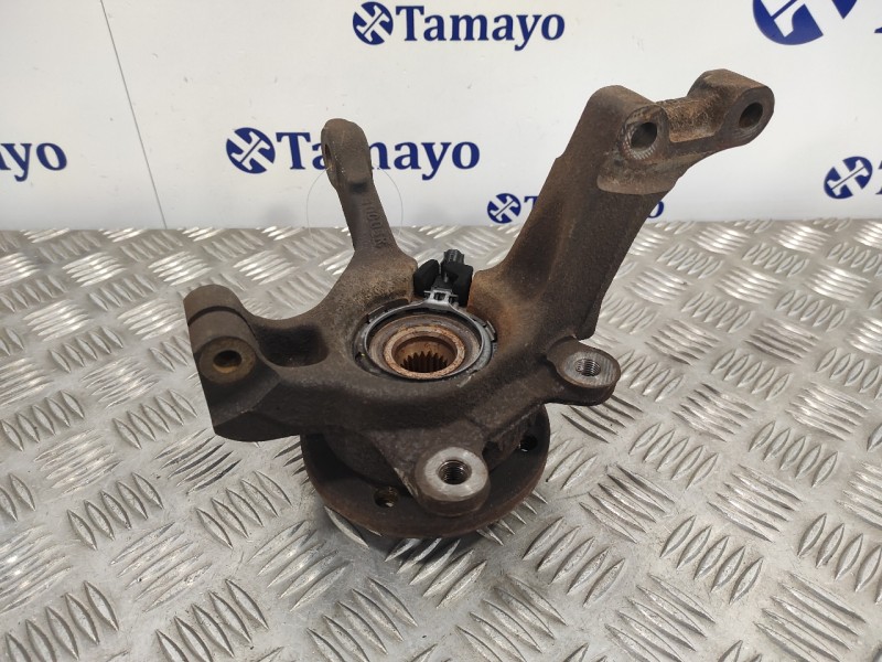 Recambio de mangueta delantera izquierda para dacia sandero 1.2 16v cat referencia OEM IAM   