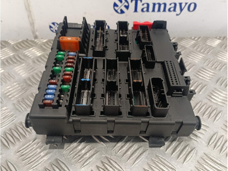 Recambio de caja reles / fusibles para saab 9-3 sport hatch referencia OEM IAM 12764435  519161202