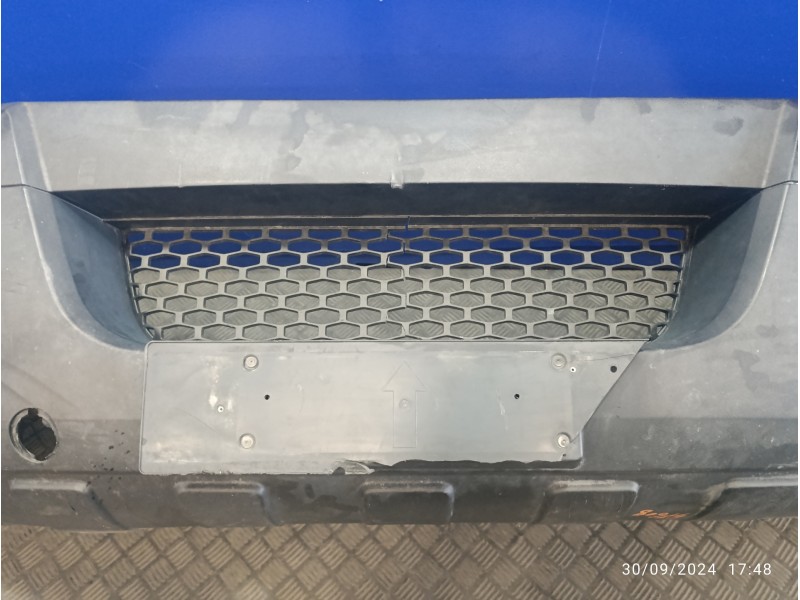 Recambio de paragolpes delantero para iveco daily pr einzelkabine 35 c... radstand 3750 referencia OEM IAM   