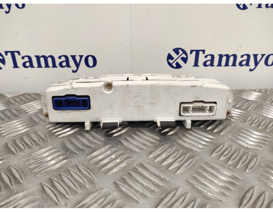 Recambio de pantalla multifuncion para hyundai matrix (fc) 1.5 crdi cat referencia OEM IAM 707008400H  20021022