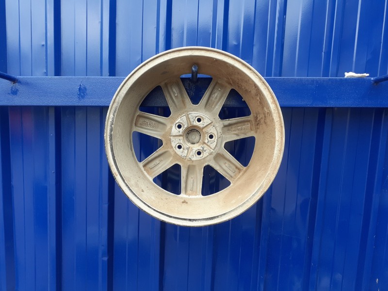 Recambio de llanta para jeep cherokee (kj) 3.7 v6 cat referencia OEM IAM 52125165AA  