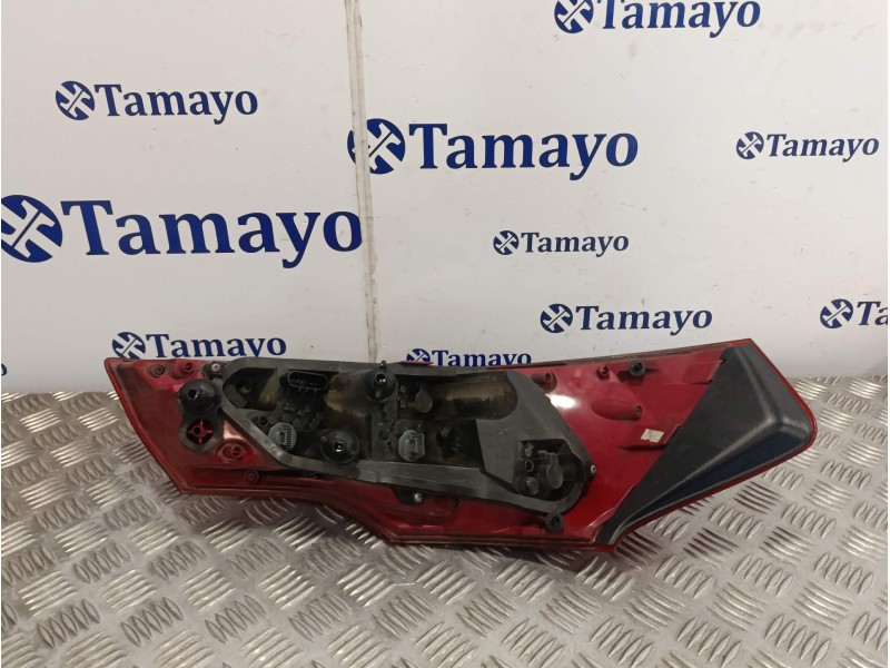 Recambio de piloto trasero derecho para opel insignia sports tourer referencia OEM IAM 13226857 495056087 VP9TTX13404A