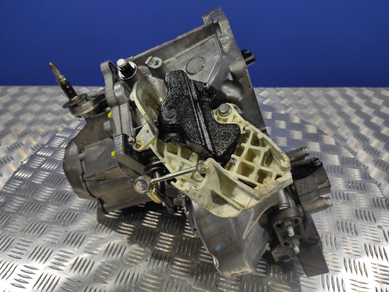 Recambio de caja cambios para peugeot 307 break / sw (s1) 1.6 16v cat referencia OEM IAM 20DM75  