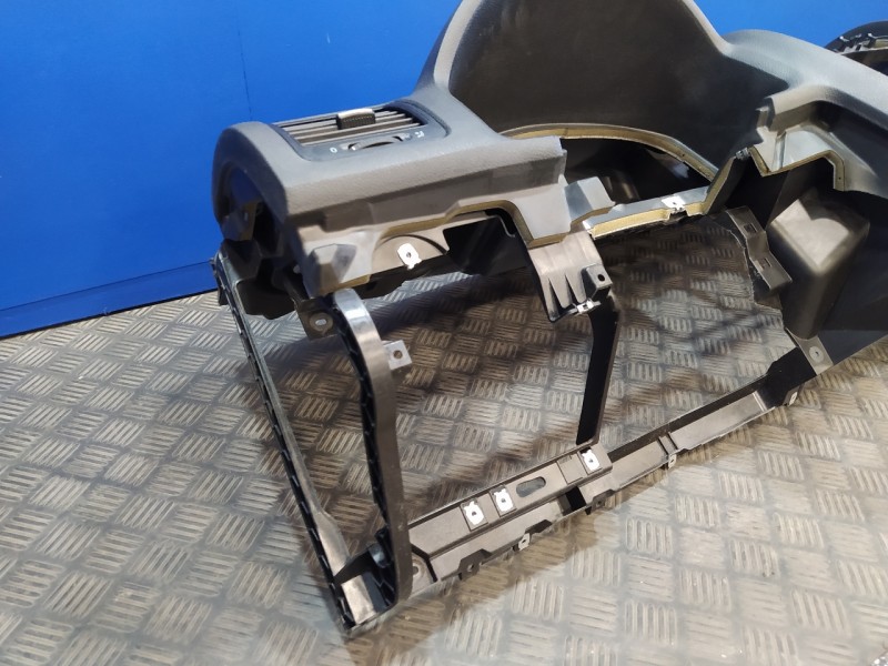 Recambio de salpicadero para volkswagen golf v berlina (1k1) 1.9 tdi referencia OEM IAM   