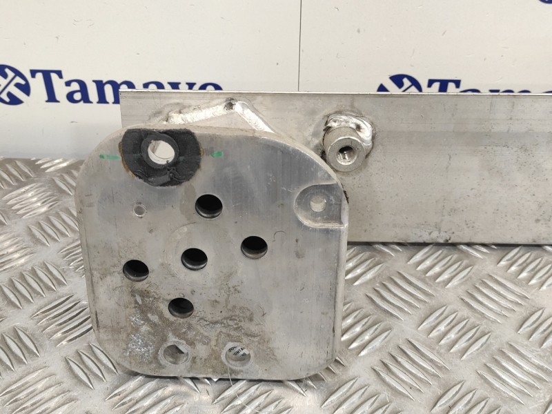 Recambio de refuerzo paragolpes trasero para peugeot 308 1.6 16v referencia OEM IAM 9656779180  