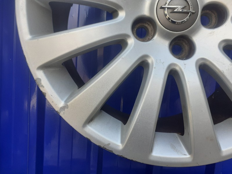 Recambio de llanta para opel insignia sports tourer 2.0 16v cdti referencia OEM IAM 13235012  