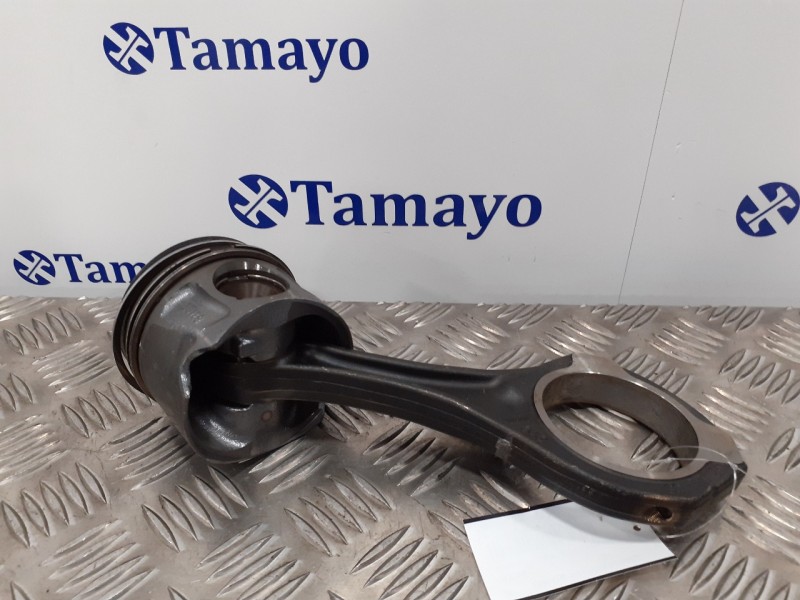 Recambio de piston para mercedes-benz clase m (w164) 3.0 cdi cat referencia OEM IAM 642940  