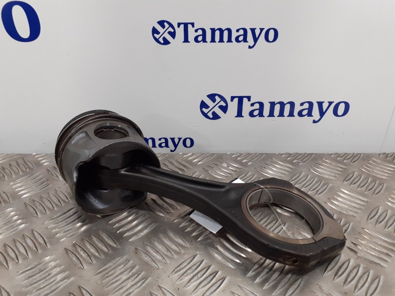 Recambio de piston para mercedes-benz clase m (w164) 3.0 cdi cat referencia OEM IAM 642940  