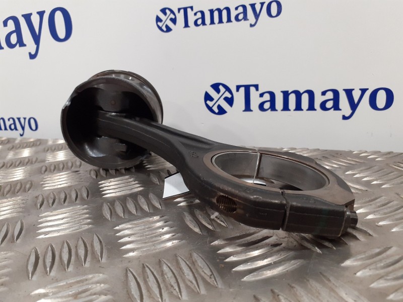 Recambio de piston para mercedes-benz clase m (w164) 3.0 cdi cat referencia OEM IAM 642940  