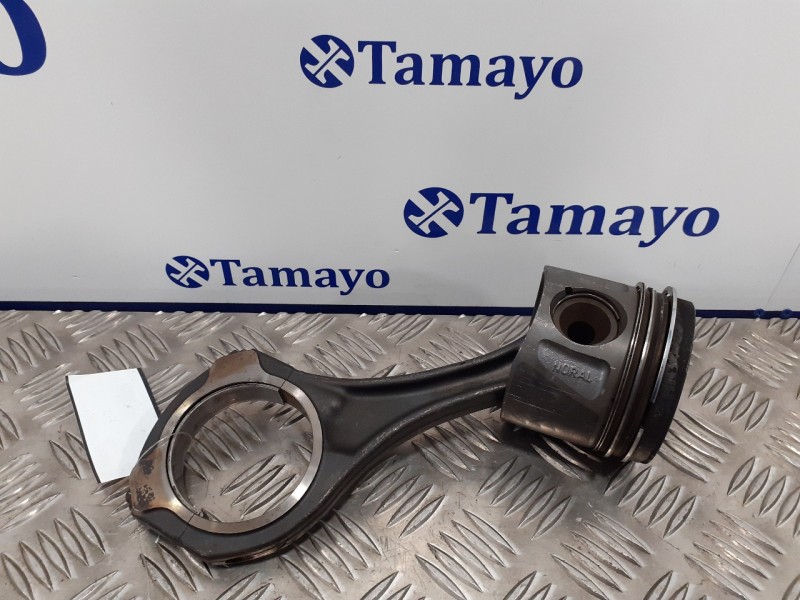 Recambio de piston para mercedes-benz clase m (w164) 3.0 cdi cat referencia OEM IAM 642940  