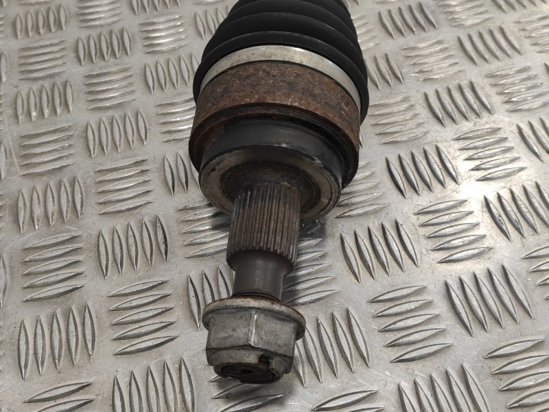 Recambio de transmision trasera derecha para mercedes-benz clase r (w251) 3.0 cdi cat referencia OEM IAM A2513500610  
