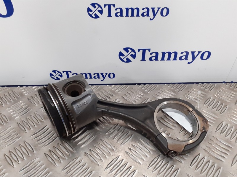 Recambio de piston para mercedes-benz clase m (w164) 3.0 cdi cat referencia OEM IAM 642940  
