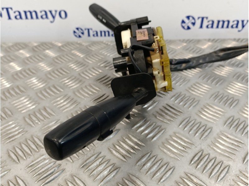Recambio de mando multifuncion para kia carens 2.0 crdi referencia OEM IAM   