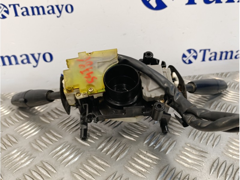 Recambio de mando multifuncion para kia carens 2.0 crdi referencia OEM IAM   