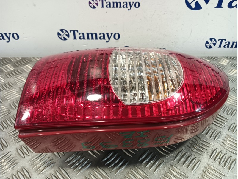 Recambio de piloto trasero izquierdo para citroën xsara picasso referencia OEM IAM 89032867  