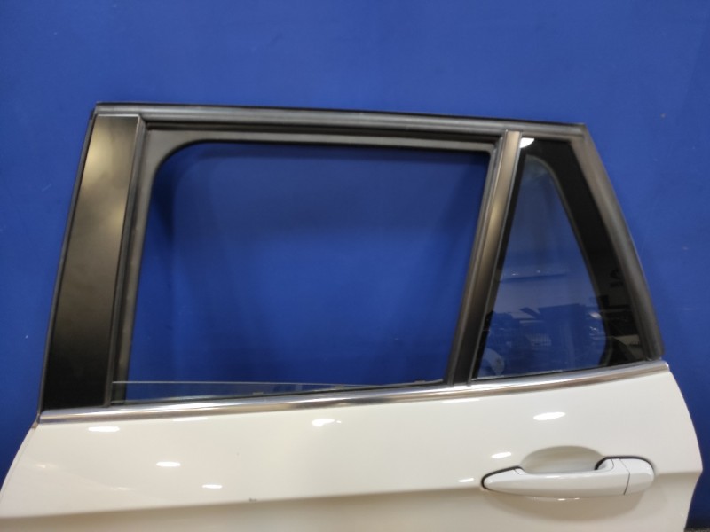 Recambio de puerta trasera izquierda para bmw x1 (e84) xdrive 23d referencia OEM IAM   