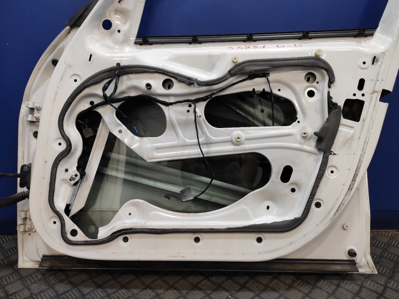 Recambio de puerta delantera derecha para bmw x1 (e84) xdrive 23d referencia OEM IAM   