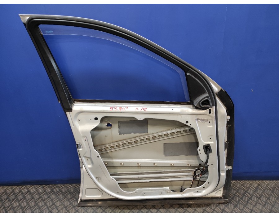 Recambio de puerta delantera izquierda para mercedes-benz clase m (w164) 280 / 300 cdi (164.120) referencia OEM IAM   
