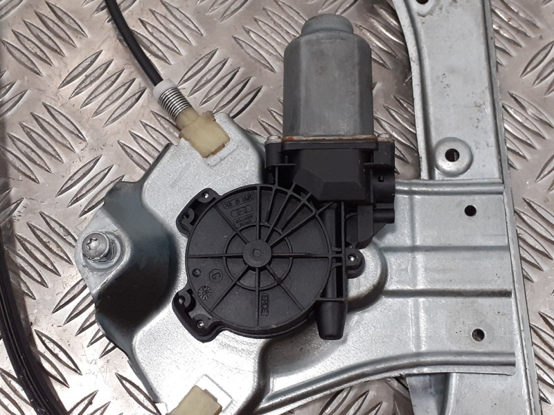 Recambio de elevalunas delantero derecho para renault clio iii 1.5 dci diesel cat referencia OEM IAM 8200291147  981283103
