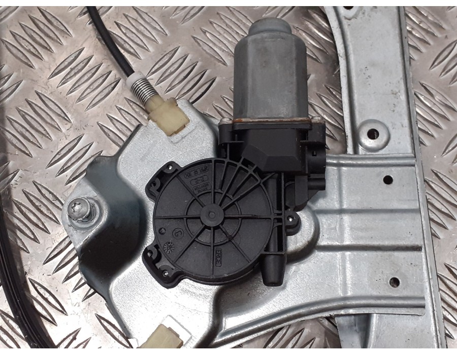 Recambio de elevalunas delantero derecho para renault clio iii 1.5 dci diesel cat referencia OEM IAM 8200291147  981283103