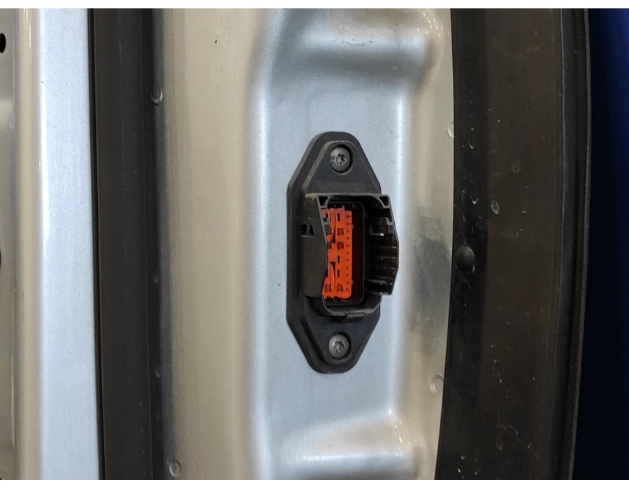 Recambio de puerta delantera izquierda para mercedes-benz clase m (w164) 280 / 300 cdi (164.120) referencia OEM IAM   