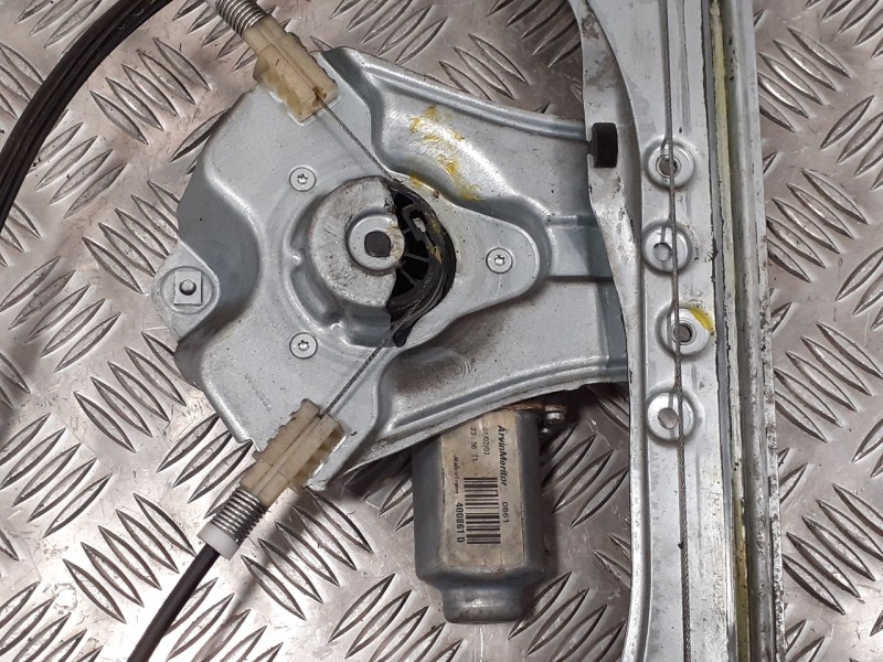 Recambio de elevalunas delantero derecho para renault clio iii 1.5 dci diesel cat referencia OEM IAM 8200291147  981283103