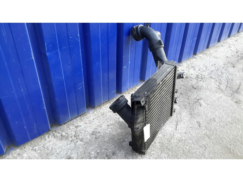 Recambio de intercooler para volkswagen touareg (7l6) 2.5 tdi dpf referencia OEM IAM 7L0145803A  B6348002