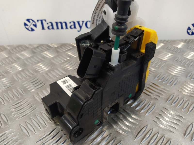 Recambio de cerradura puerta delantera derecha para hyundai i30 (gd) 1.4 cat referencia OEM IAM 81320A6010  