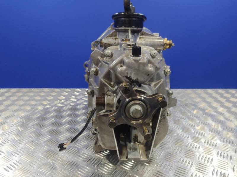 Recambio de caja cambios para volkswagen lt caja cerrada / combi 2.4 turbodiesel (dv) referencia OEM IAM 711614  
