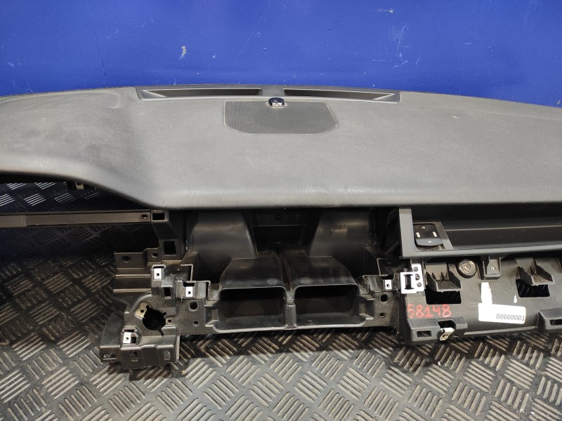 Recambio de salpicadero para land rover discovery sport referencia OEM IAM   
