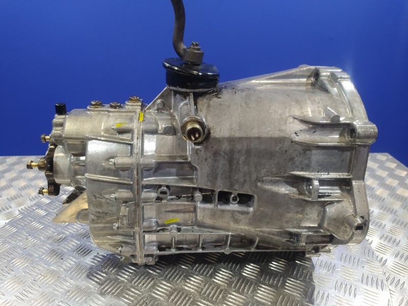 Recambio de caja cambios para volkswagen lt caja cerrada / combi 2.4 turbodiesel (dv) referencia OEM IAM 711614  