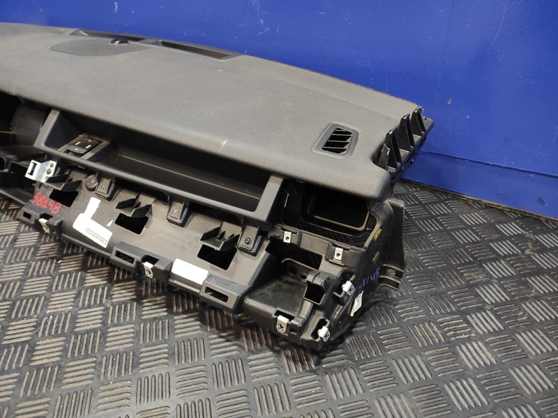 Recambio de salpicadero para land rover discovery sport referencia OEM IAM   