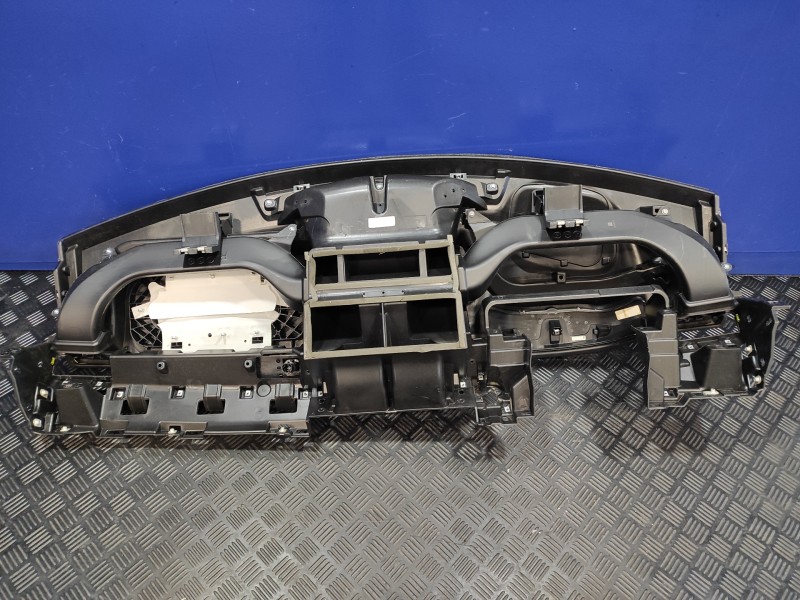 Recambio de salpicadero para land rover discovery sport referencia OEM IAM   