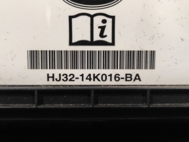 Recambio de guantera central delantera para land rover discovery sport referencia OEM IAM HJ3214K016BA  16A134BLF9