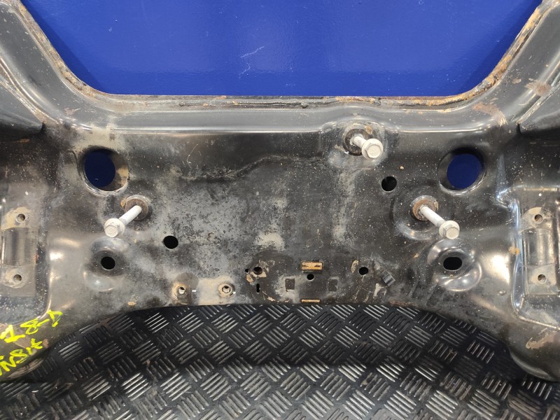 Recambio de puente delantero para ford transit kastenwagen (ttg) referencia OEM IAM   