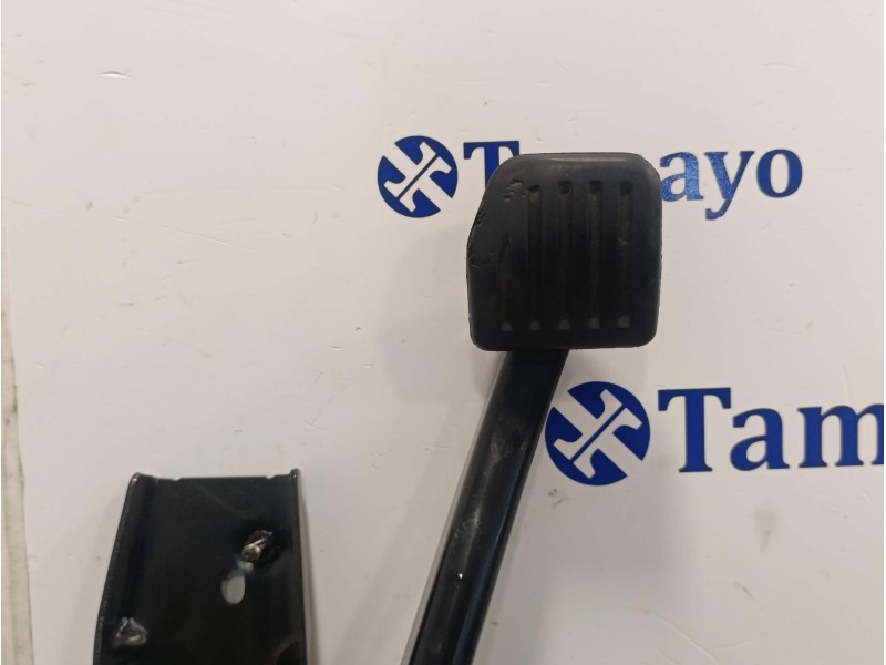 Recambio de pedal freno para land rover discovery sport referencia OEM IAM GJ3220094AB  