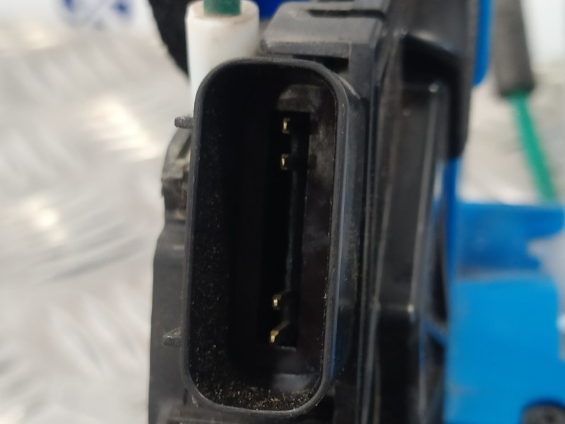 Recambio de cerradura puerta trasera izquierda para hyundai i30 (gd) 1.4 cat referencia OEM IAM 81410A6000  