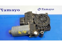 Recambio de motor elevalunas delantero derecho para audi a4 avant (b5) 1.9 tdi referencia OEM IAM 0130821786  