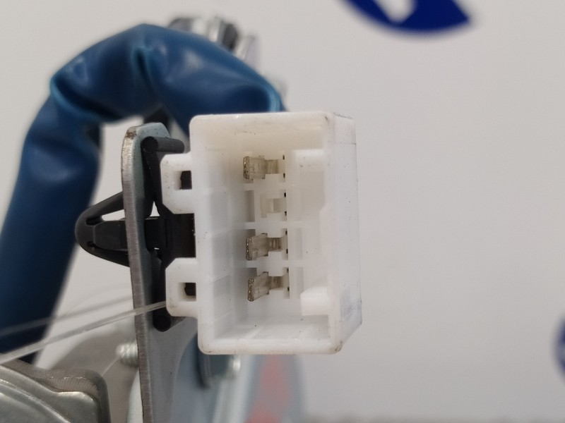 Recambio de motor limpia trasero para hyundai i30 (gd) 1.4 cat referencia OEM IAM 98700A5000  035111720